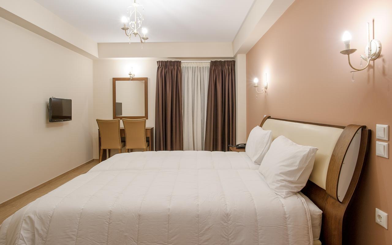 Hotel Anna Ioannina Exterior photo